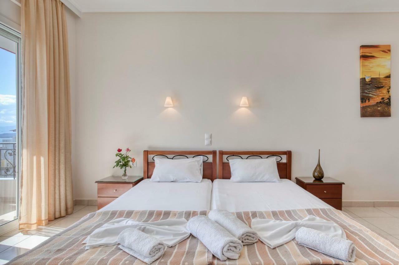 Niovi Luxury Apartments Loutra Aidhipsou Exteriör bild