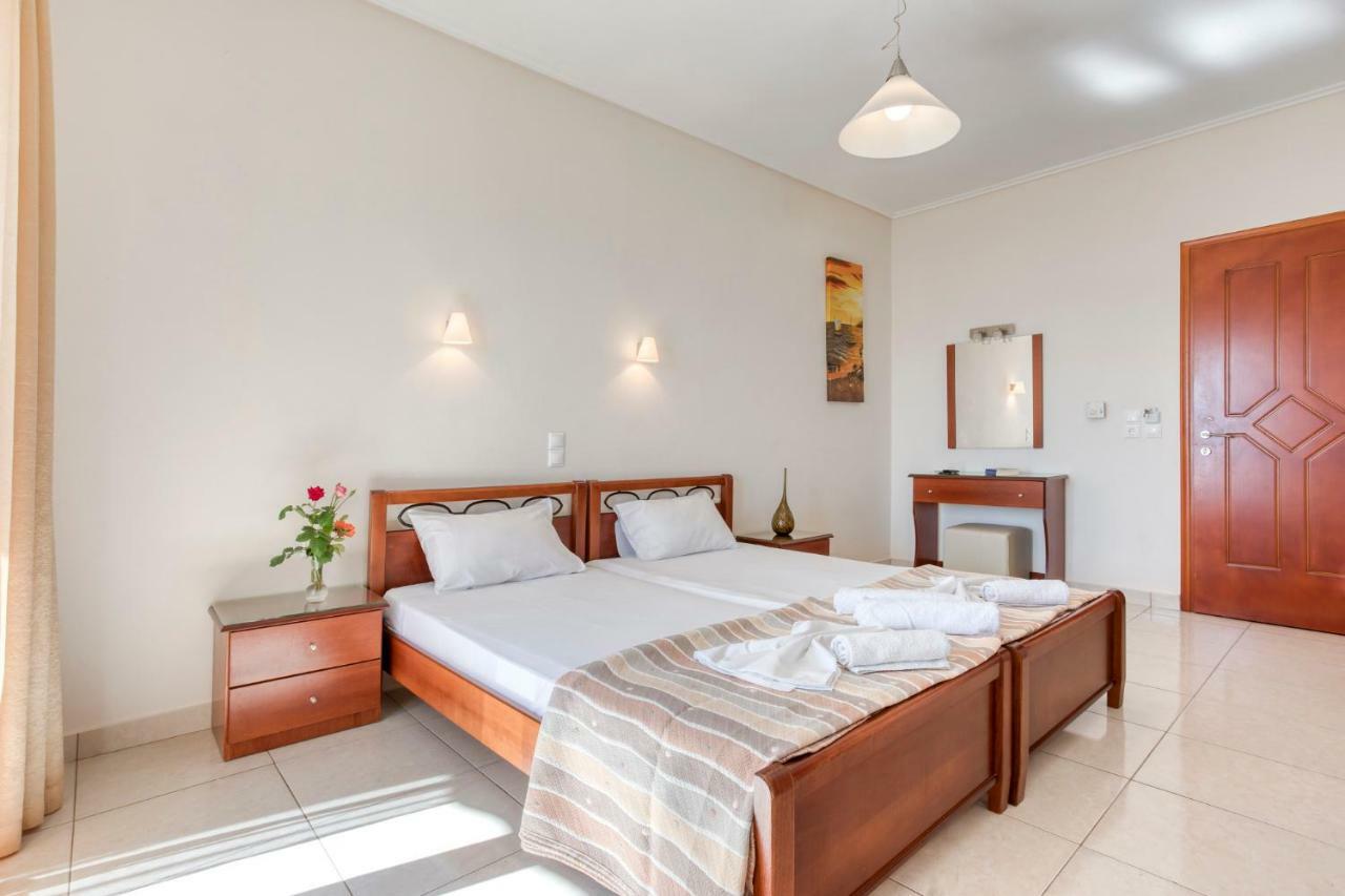 Niovi Luxury Apartments Loutra Aidhipsou Exteriör bild
