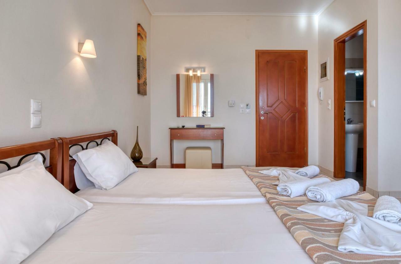 Niovi Luxury Apartments Loutra Aidhipsou Exteriör bild